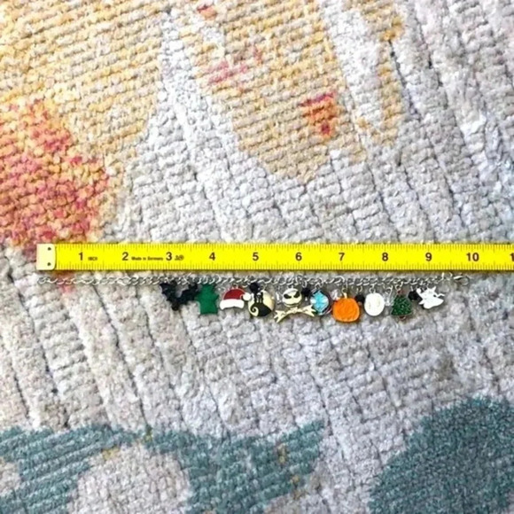 The Nightmare Before Christmas Themed Charm Bracelet NWT - Picture 3 of 7